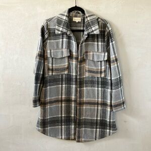 Size small long plaid shacket good condition